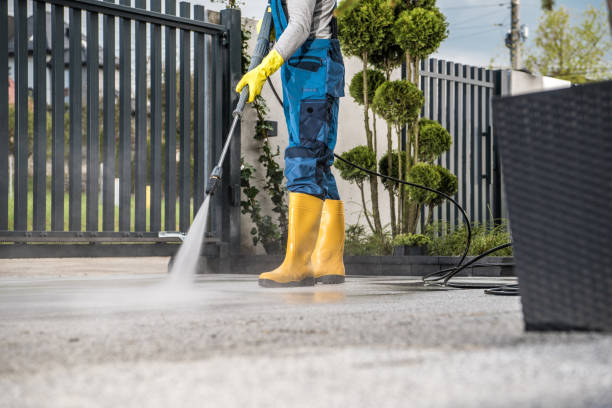 Best Sidewalk and Walkway Cleaning  in Elkhart, TX